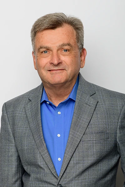 Kevin Riordan headshot